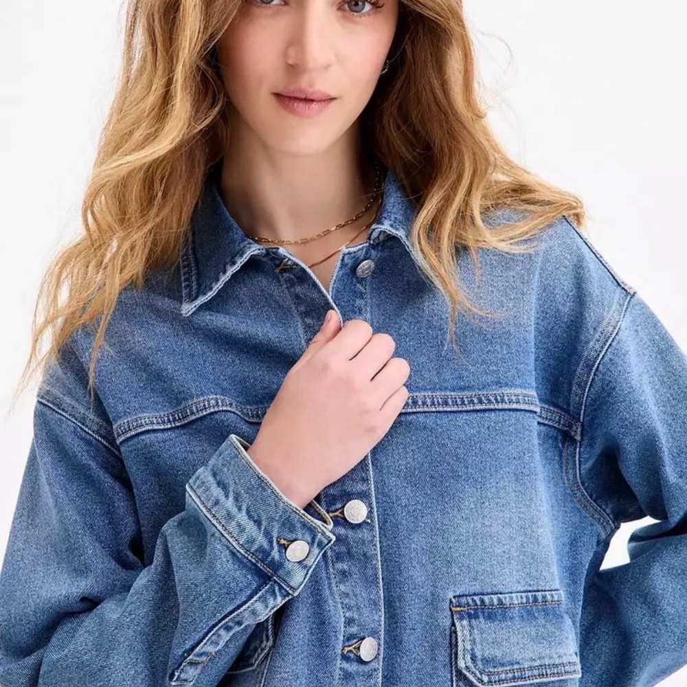 🩵Celebrity Pink Denim Shirt Jacket💙
